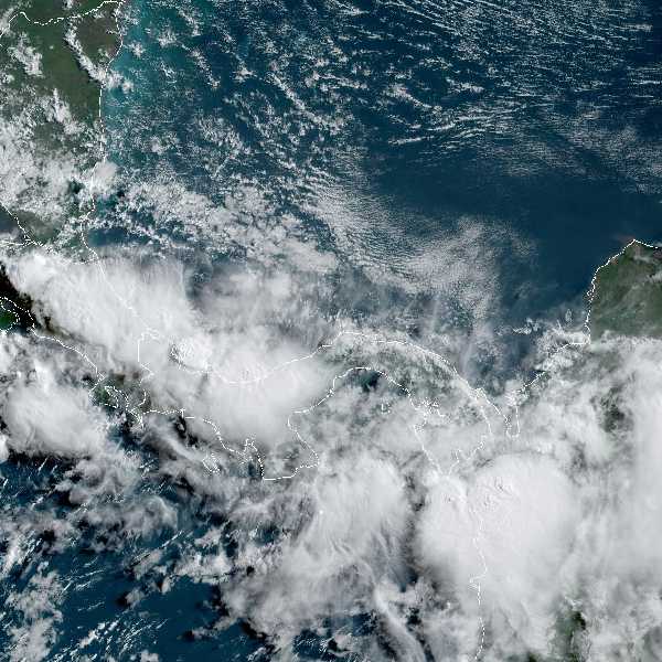 météo tropicale : Image satellite .