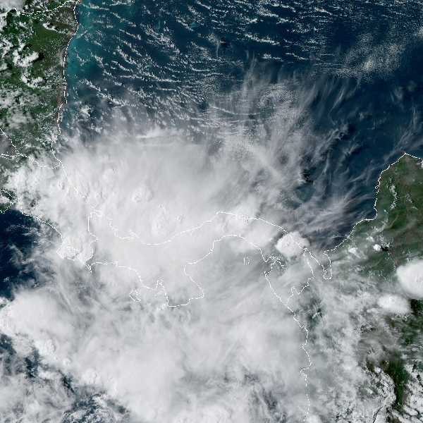 météo tropicale : Image satellite .