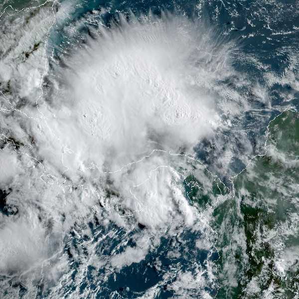 météo tropicale : Image satellite .