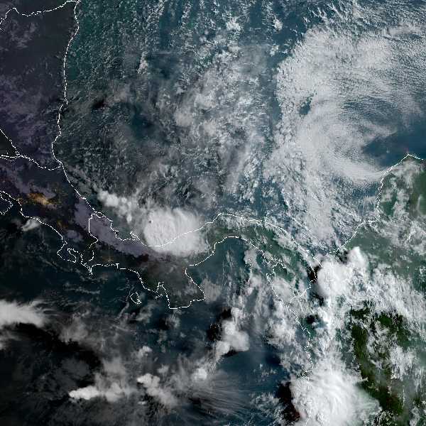 météo tropicale : Image satellite .