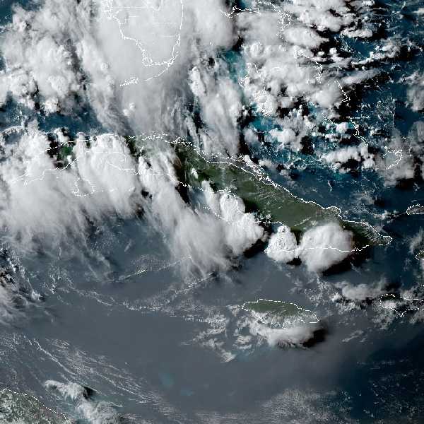 météo tropicale : Image satellite .