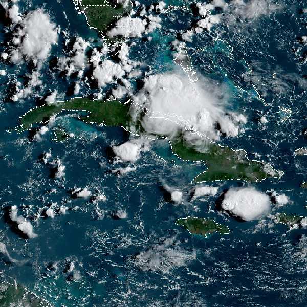 météo tropicale : Image satellite .