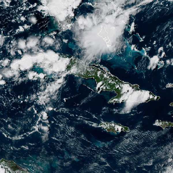 météo tropicale : Image satellite .