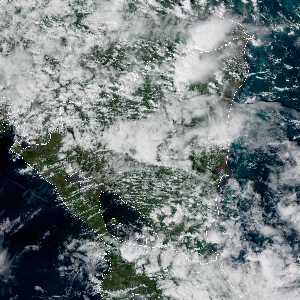 météo tropicale : Image satellite .
