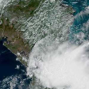 météo tropicale : Image satellite .