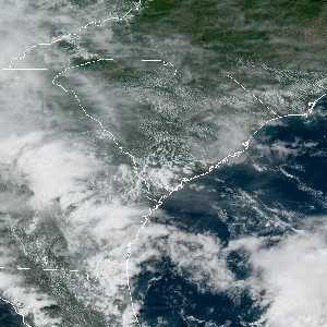 météo tropicale : Image satellite .