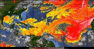 Météo tropicale : Air sec et densité de poussière dans l'air.