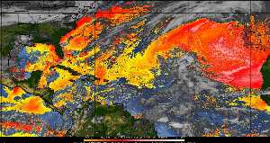 Météo tropicale : Air sec et densité de poussière dans l'air.