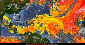 Météo tropicale : Air sec et densité de poussière dans l'air.