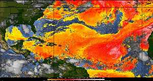 Météo tropicale : Air sec et densité de poussière dans l'air.