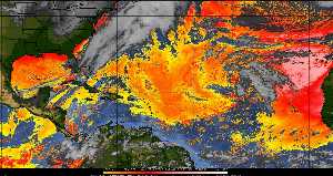 Météo tropicale : Air sec et densité de poussière dans l'air.