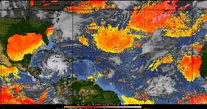 Météo tropicale : Air sec et densité de poussière dans l'air.