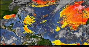Météo tropicale : Air sec et densité de poussière dans l'air.