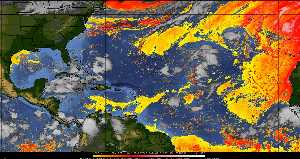 Météo tropicale : Air sec et densité de poussière dans l'air.