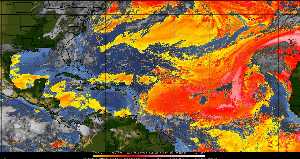 Météo tropicale : Air sec et densité de poussière dans l'air.