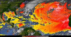 Météo tropicale : Air sec et densité de poussière dans l'air.