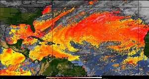 Météo tropicale : Air sec et densité de poussière dans l'air.