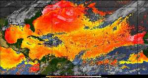Météo tropicale : Air sec et densité de poussière dans l'air.