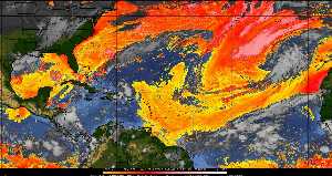 Météo tropicale : Air sec et densité de poussière dans l'air.