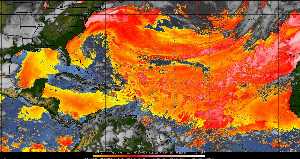 Météo tropicale : Air sec et densité de poussière dans l'air.