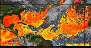 Météo tropicale : Air sec et densité de poussière dans l'air.