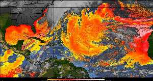 Météo tropicale : Air sec et densité de poussière dans l'air.