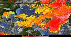 Météo tropicale : Air sec et densité de poussière dans l'air.