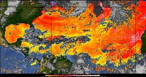 Météo tropicale : Air sec et densité de poussière dans l'air.