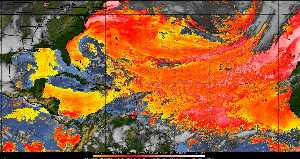 Météo tropicale : Air sec et densité de poussière dans l'air.