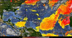Météo tropicale : Air sec et densité de poussière dans l'air.