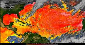 Météo tropicale : Air sec et densité de poussière dans l'air.