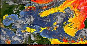 Météo tropicale : Air sec et densité de poussière dans l'air.