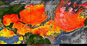 Météo tropicale : Air sec et densité de poussière dans l'air.