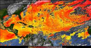 Météo tropicale : Air sec et densité de poussière dans l'air.