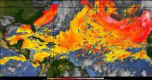 Météo tropicale : Air sec et densité de poussière dans l'air.