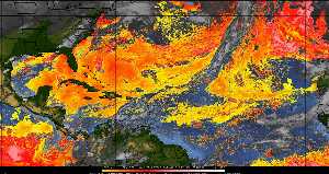 Météo tropicale : Air sec et densité de poussière dans l'air.