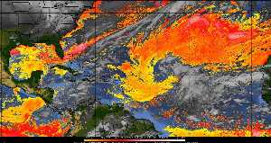 Météo tropicale : Air sec et densité de poussière dans l'air.