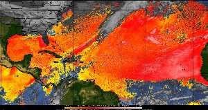 Météo tropicale : Air sec et densité de poussière dans l'air.