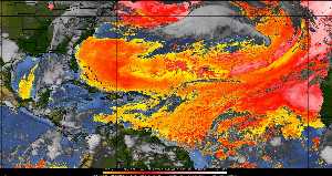 Météo tropicale : Air sec et densité de poussière dans l'air.