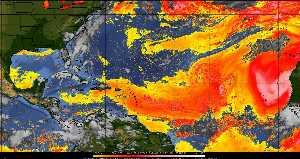 Météo tropicale : Air sec et densité de poussière dans l'air.