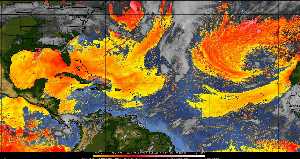 Météo tropicale : Air sec et densité de poussière dans l'air.