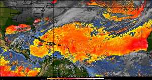Météo tropicale : Air sec et densité de poussière dans l'air.