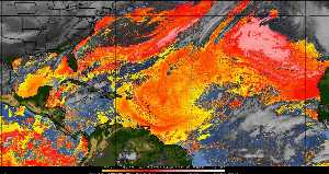Météo tropicale : Air sec et densité de poussière dans l'air.
