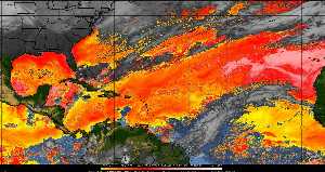 Météo tropicale : Air sec et densité de poussière dans l'air.