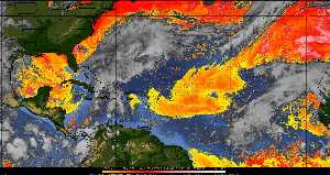 Météo tropicale : Air sec et densité de poussière dans l'air.