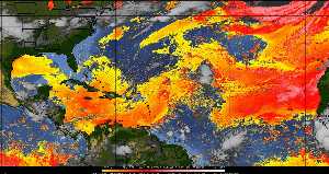 Météo tropicale : Air sec et densité de poussière dans l'air.