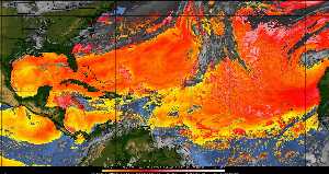 Météo tropicale : Air sec et densité de poussière dans l'air.