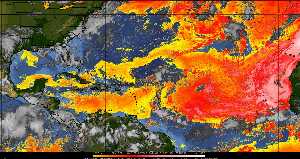 Météo tropicale : Air sec et densité de poussière dans l'air.