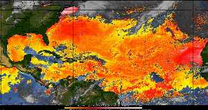 Météo tropicale : Air sec et densité de poussière dans l'air.