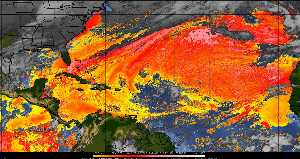 Météo tropicale : Air sec et densité de poussière dans l'air.